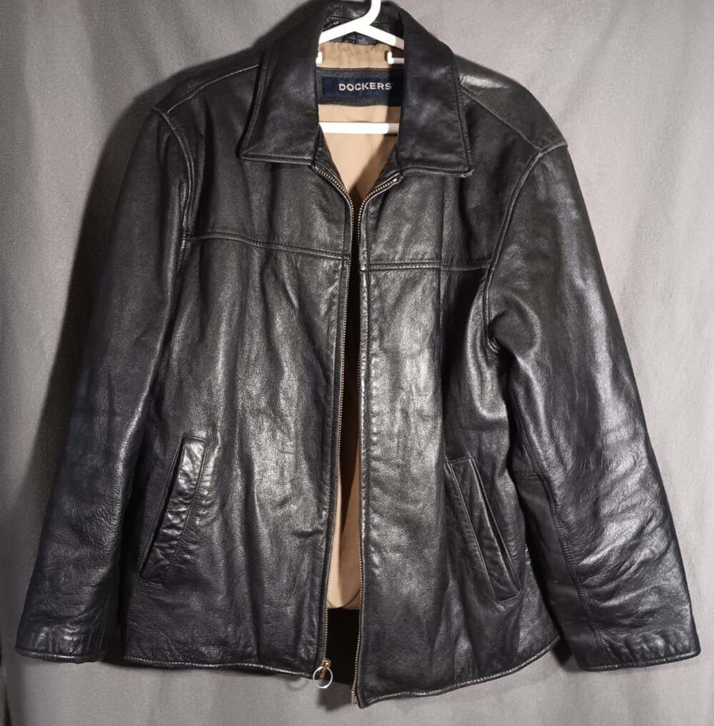 VTG Dockers Men’s Black Soft Leather Jacket 100% Cow Leather Full‑Zip Medium